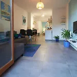 Blue 아파트